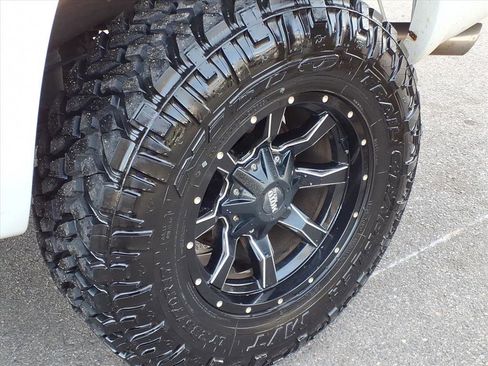 Used 2006 Chevrolet Silverado 1500 LT w/ Onstar Plus Package image 14