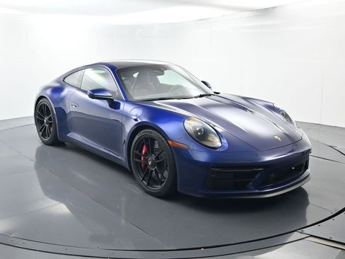 Certified 2024 Porsche 911 Carrera GTS RWD image 17