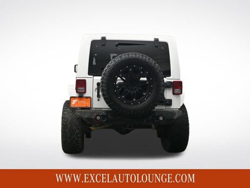 Used 2014 Jeep Wrangler Unlimited Sahara w/ Dual Top Group image 5