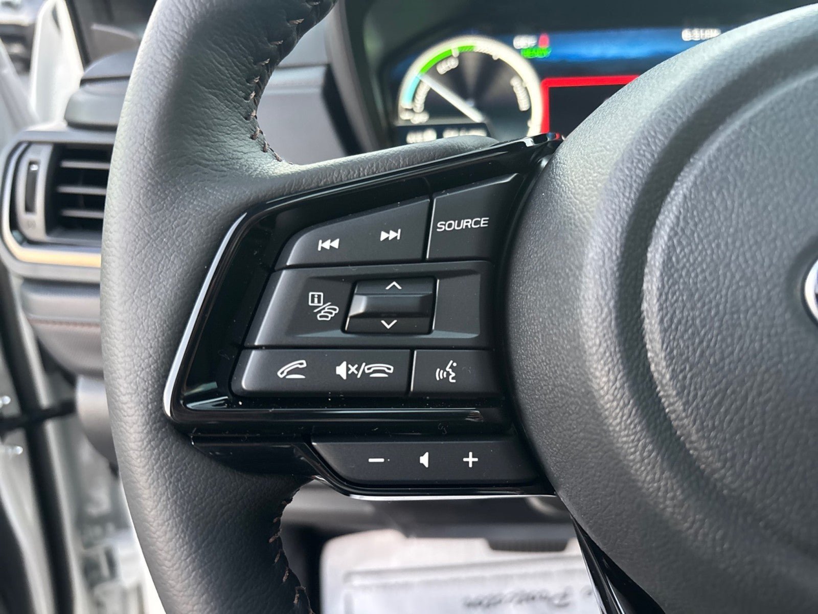 New 2026 Subaru Forester Touring AWD/4WD image 10