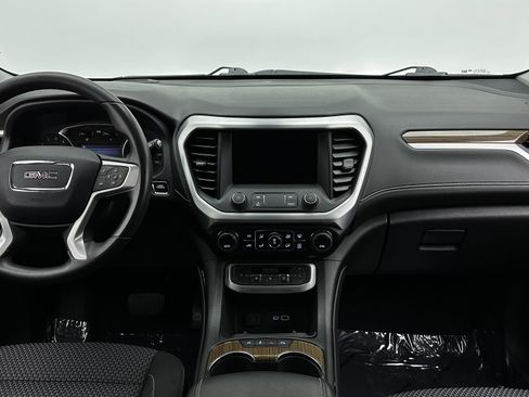 Used 2023 GMC Acadia SLE w/ Driver Convenience Package image 24