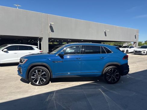 Used 2026 Volkswagen Atlas Cross Sport SEL Premium R-Line AWD/4WD image 9