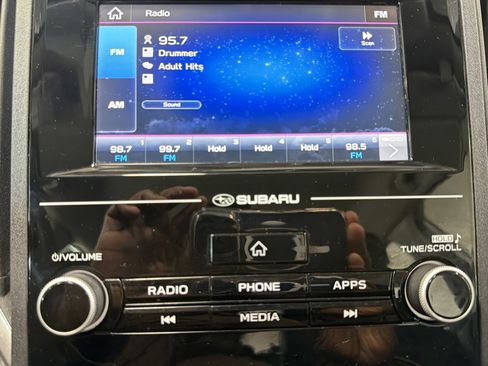 Certified 2022 Subaru Impreza 2.0i image 21