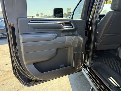 Used 2025 Chevrolet Silverado 2500 LT w/ Trail Boss Package image 14