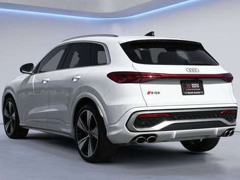 Certified 2025 Audi SQ5 Premium Plus w/ Premium Plus Package AWD/4WD image 4