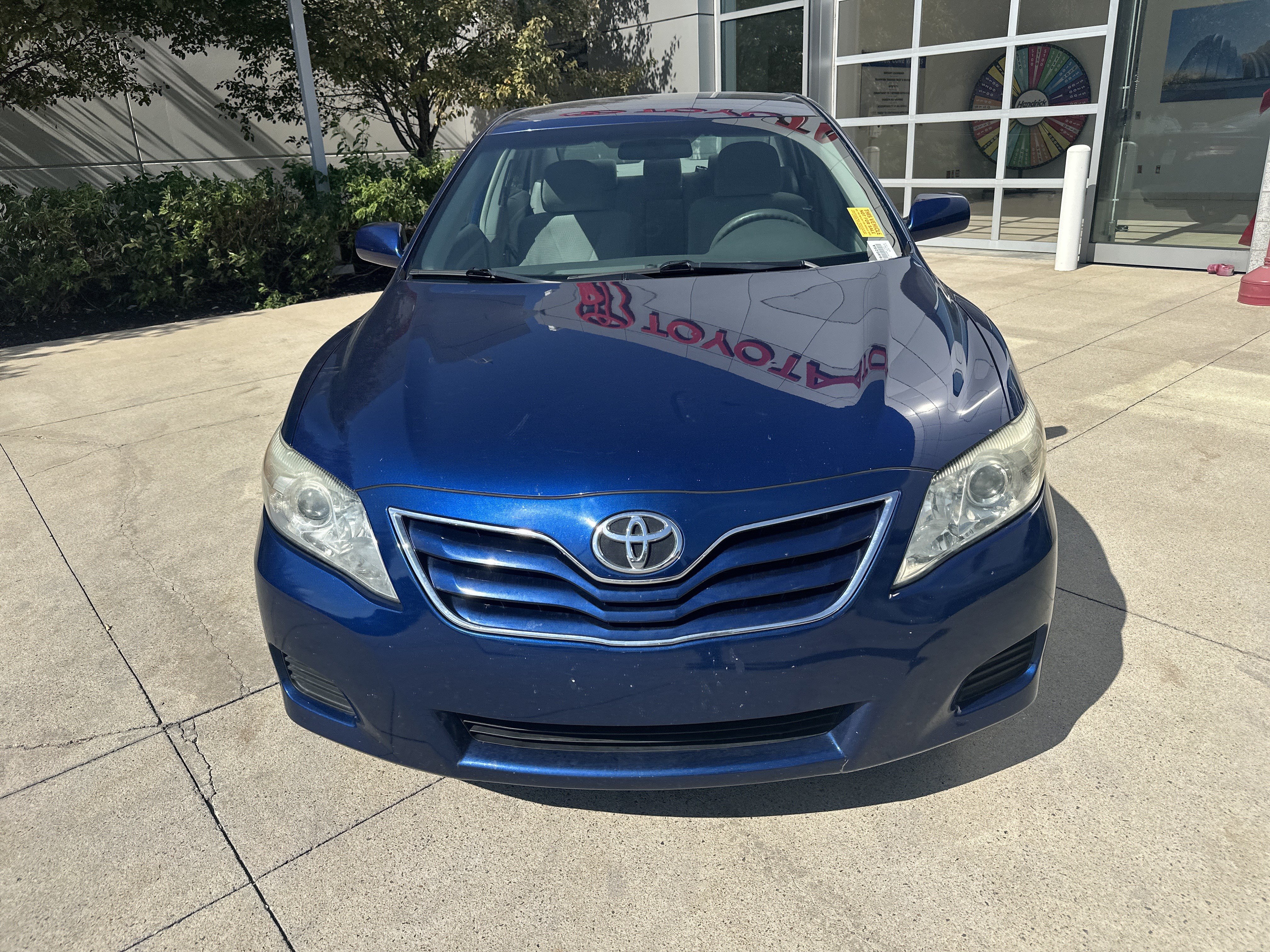 Used 2011 Toyota Camry LE w/ LE Extra-Value Pkg FWD image 6