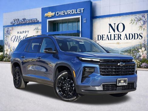New 2026 Chevrolet Traverse LT w/ Midnight/Sport Edition FWD image 1