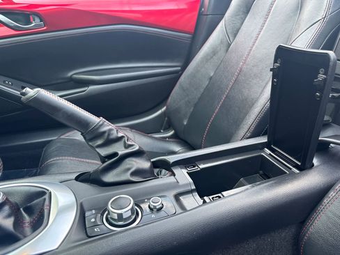 Used 2017 MAZDA MX-5 Miata Club w/ Brembo/BBS Package image 26