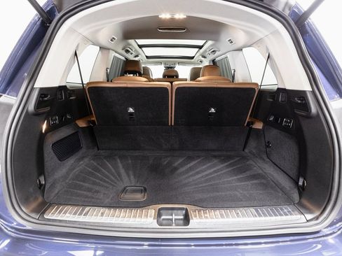 Used 2025 Mercedes-Benz GLS 580 4MATIC image 34