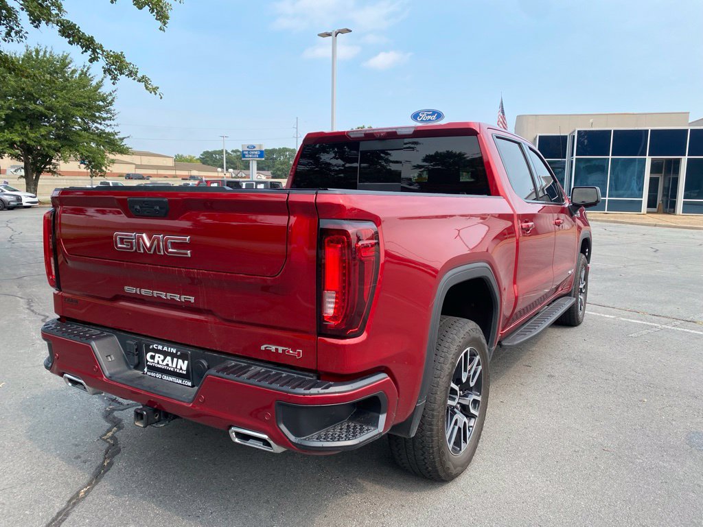 Used 2025 GMC Sierra 1500 AT4 w/ AT4 Premium Package AWD/4WD image 7