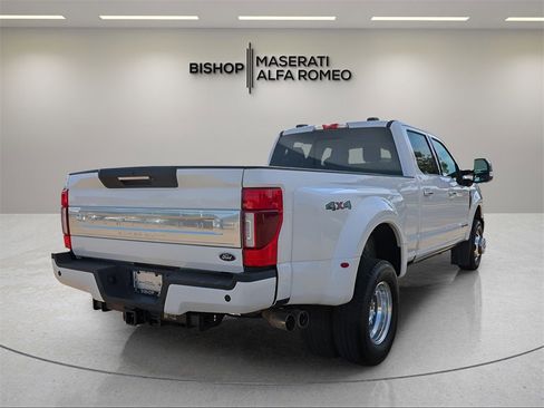 Used 2022 Ford F350 Platinum image 7