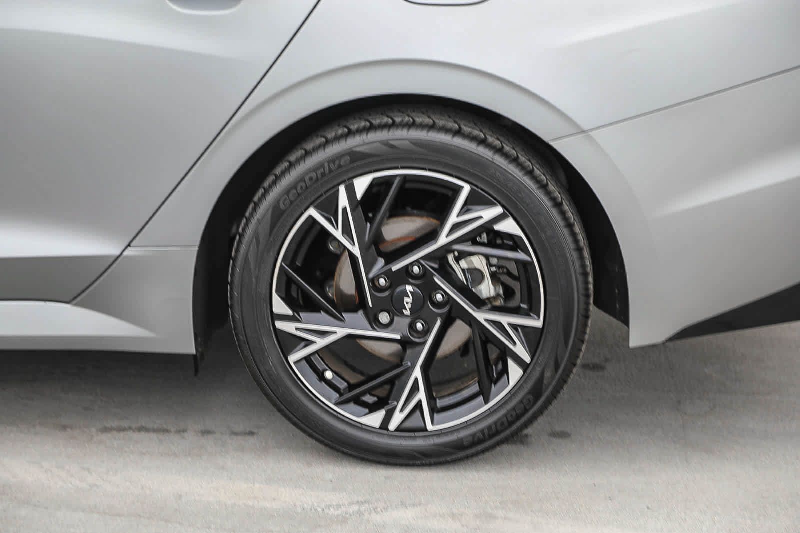 Used 2025 Kia K5 GT-Line w/ GT-Line Premium Package FWD image 11