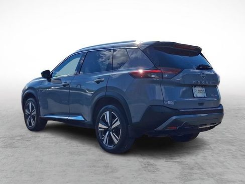 Certified 2023 Nissan Rogue SL w/ SL Premium Package AWD/4WD image 4