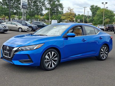 Certified 2023 Nissan Sentra SV w/ SV Premium Package FWD image 3