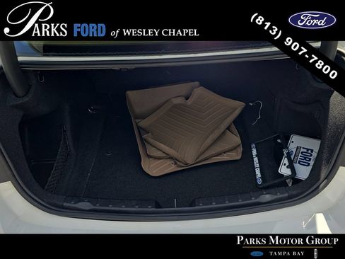 Used 2015 BMW 320i Sedan RWD image 8