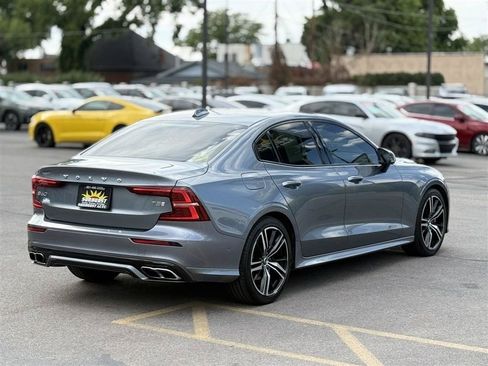 Used 2019 Volvo S60 T5 R-Design FWD image 7