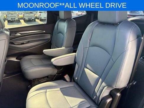 Used 2023 Buick Enclave Essence w/ Experience Buick Package AWD/4WD image 18