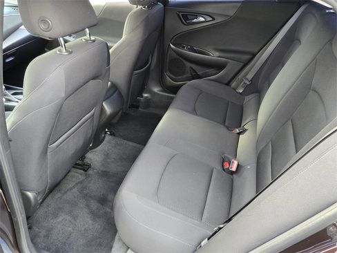 Used 2021 Chevrolet Malibu RS image 12