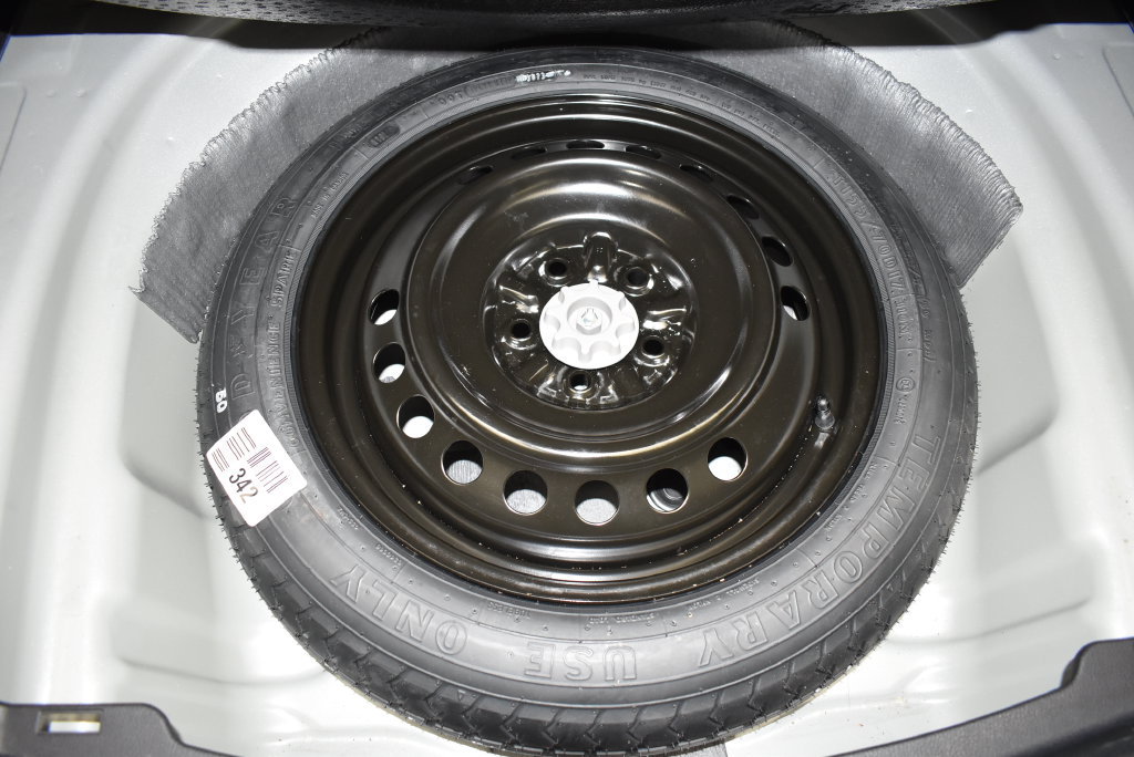 Used 2024 Toyota Camry XSE FWD image 37