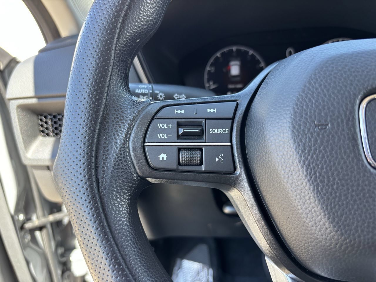 Certified 2024 Honda CR-V EX image 25