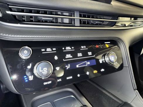 Certified 2026 INFINITI QX60 Luxe w/ Cargo Package image 24