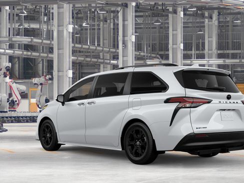 New 2026 Toyota Sienna XLE Woodland Edition image 6