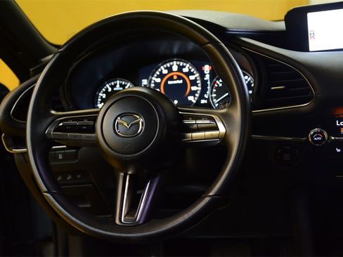 Used 2020 MAZDA MAZDA3 Hatchback w/ Premium Package image 14