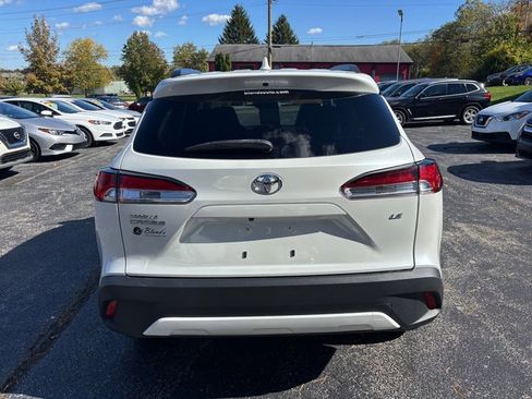 Used 2022 Toyota Corolla Cross LE image 8