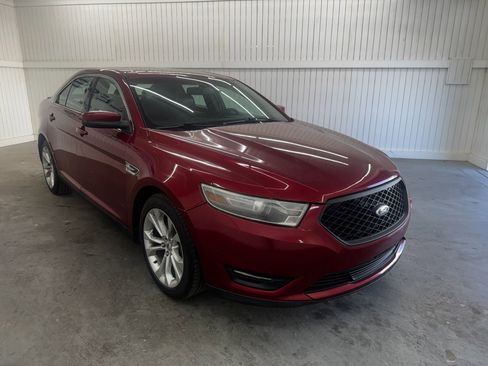 Used 2013 Ford Taurus SEL image 2
