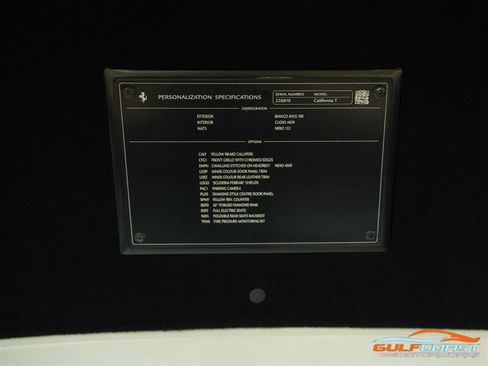 Used 2017 Ferrari California T RWD image 43