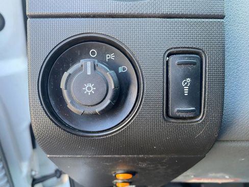 Used 2015 Ford F250 XL w/ Power Equipment Group image 16