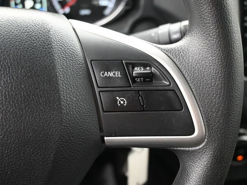 Used 2025 Mitsubishi Outlander Sport ES AWD/4WD image 17
