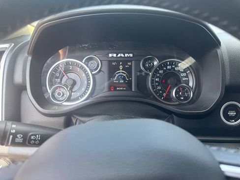Used 2020 RAM 1500 Big Horn AWD/4WD image 2