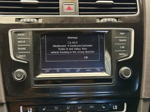 Used 2015 Volkswagen GTI Autobahn image 9