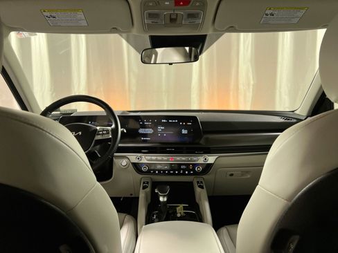 Used 2024 Kia Telluride S w/ S Sunroof Package image 14