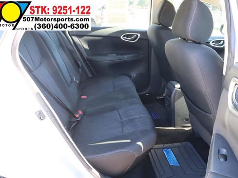 Used 2017 Nissan Sentra SV image 18