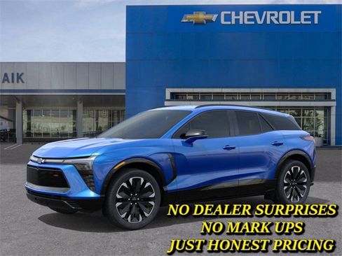 New 2025 Chevrolet Blazer EV RS image 2