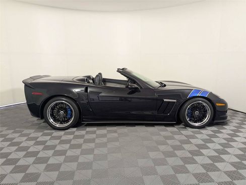 Used 2010 Chevrolet Corvette Grand Sport w/ Preferred Equipment Group RWD image 4