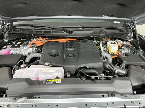 New 2026 Toyota Sequoia Platinum AWD/4WD image 32
