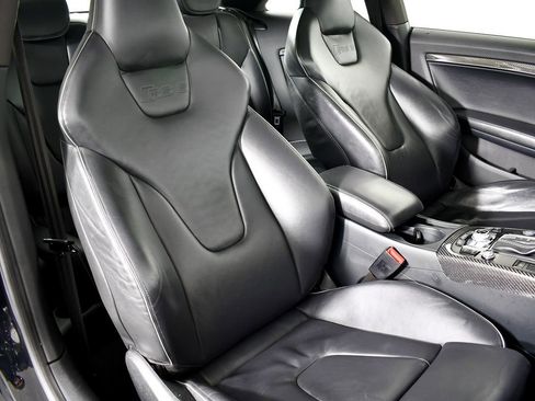 Used 2013 Audi RS 5 image 48