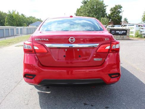 Used 2019 Nissan Sentra SV w/ Special Edition Package FWD image 5
