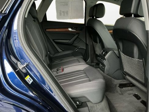 Used 2022 Audi Q5 2.0T Premium w/ Convenience Package image 14