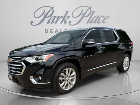 Used 2018 Chevrolet Traverse High Country AWD/4WD image 1