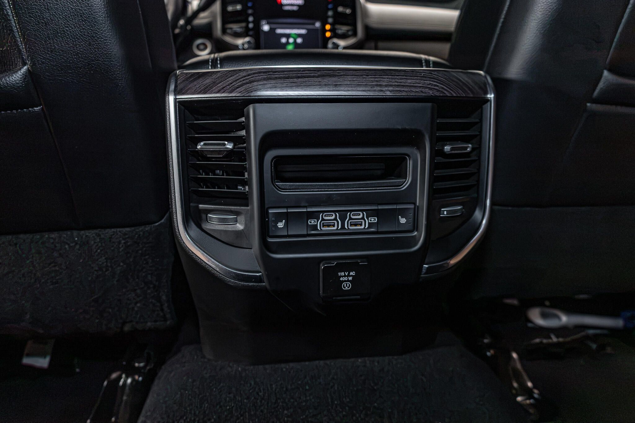 Used 2026 RAM 2500 Laramie AWD/4WD image 35