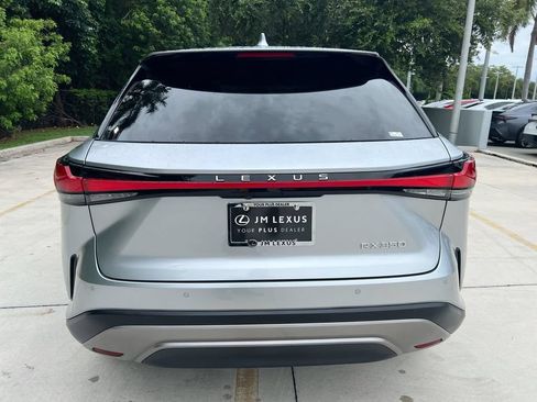 Certified 2025 Lexus RX 350 FWD w/ Technology Package image 6