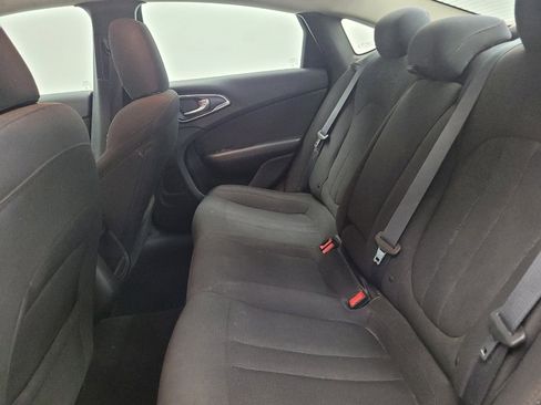 Used 2016 Chrysler 200 Limited FWD image 18