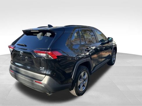 Used 2024 Toyota RAV4 XLE image 5