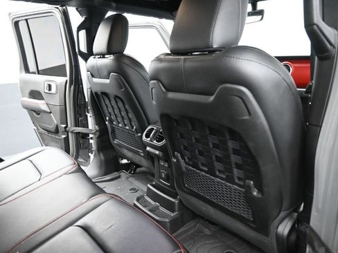 Used 2023 Jeep Wrangler Unlimited Rubicon w/ Cold Weather Group image 10