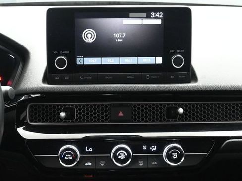 Used 2024 Honda Civic Sport image 21