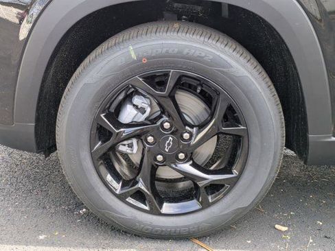 New 2026 Chevrolet Trax LT w/ Driver Confidence Package image 31